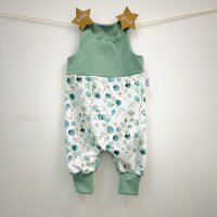 Latzhose Eukalyptusblätter