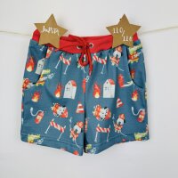 Sommer-Shorts Feuer