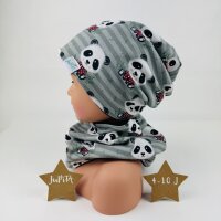 Beanie & Loop Pandas