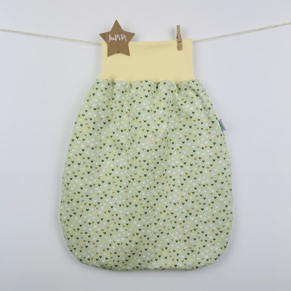 Strampelsack Herzilein hellgrün